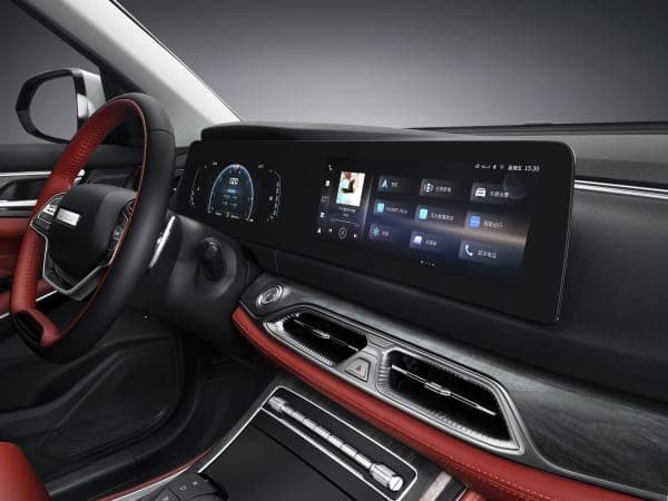 Fengon 600, Ecran tactil cu CarPlay și șase difuzoare