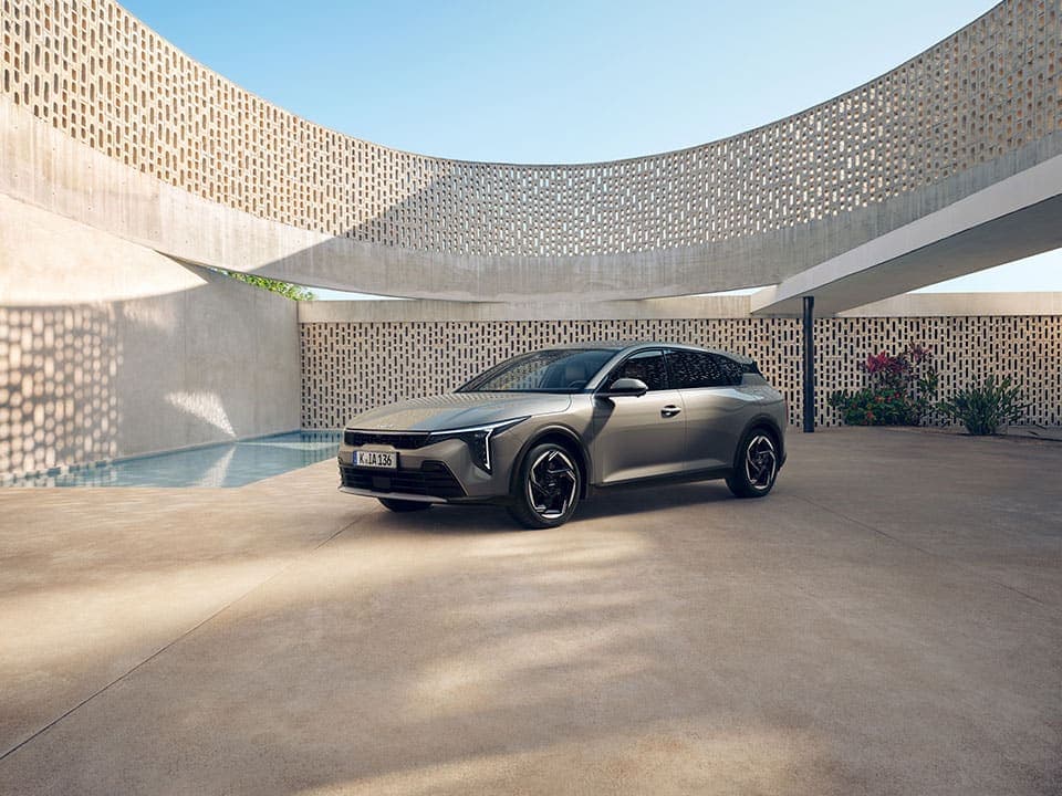 Kia K4