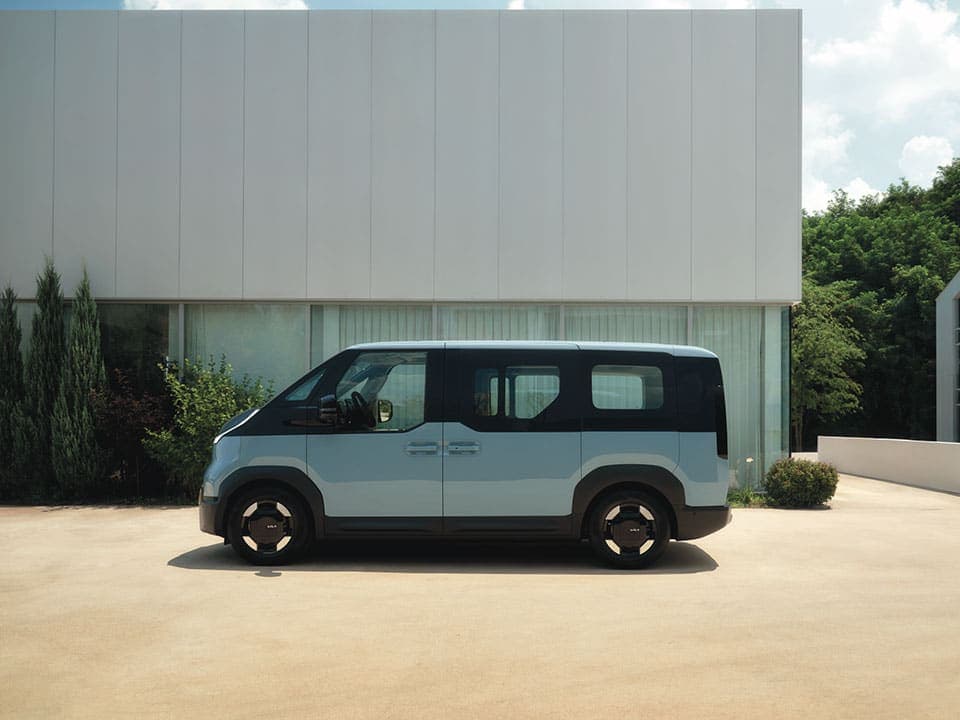 Kia Kia PV5 Passenger, imaginea 2