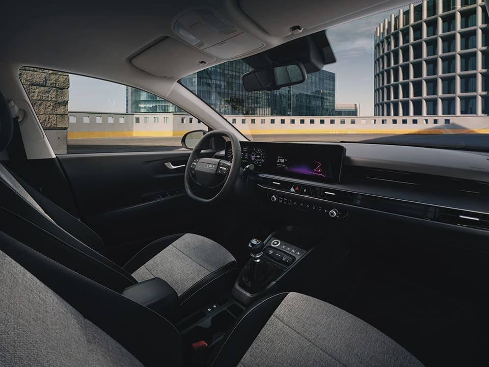 Cockpit digital cu afișaj panoramic dual
